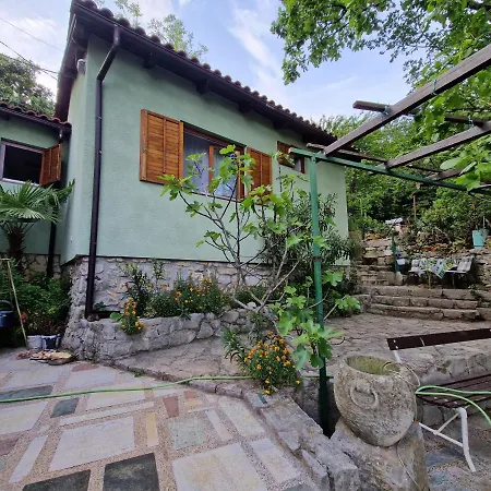 Zlatko Apartmán Ičići