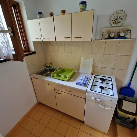 Apartment Zlatko *